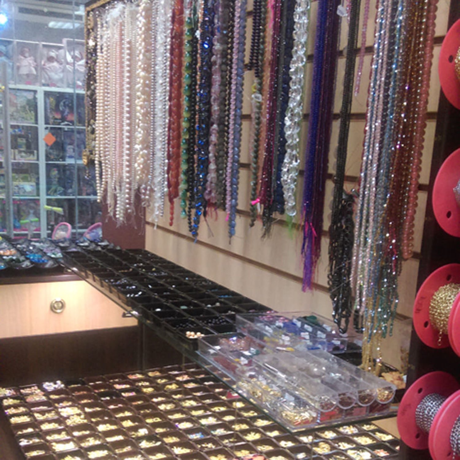 Хороший ассортимент камней!