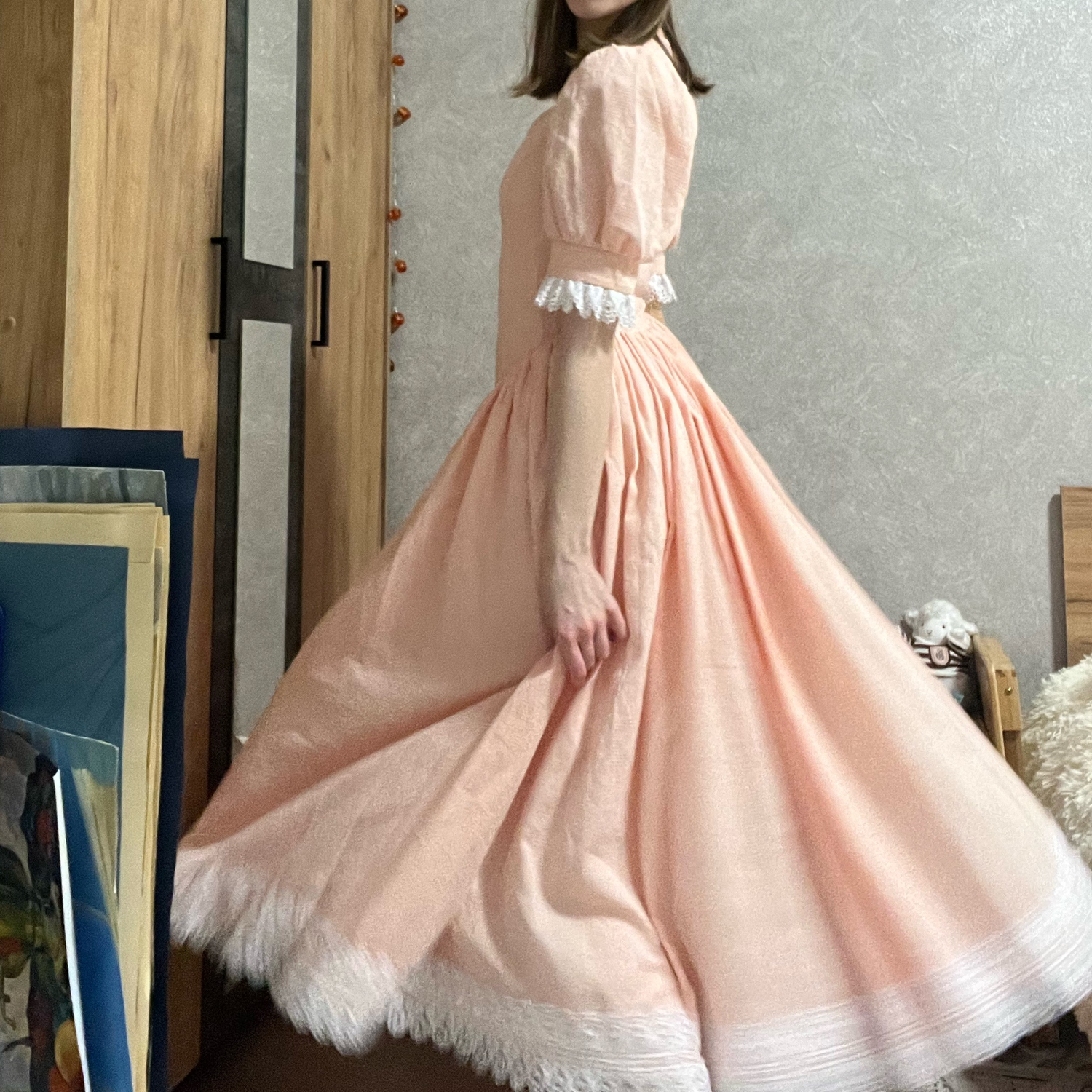 Photo №1 к отзыву покупателя Mariya о товаре Историческое платье "19 Век не отступает"