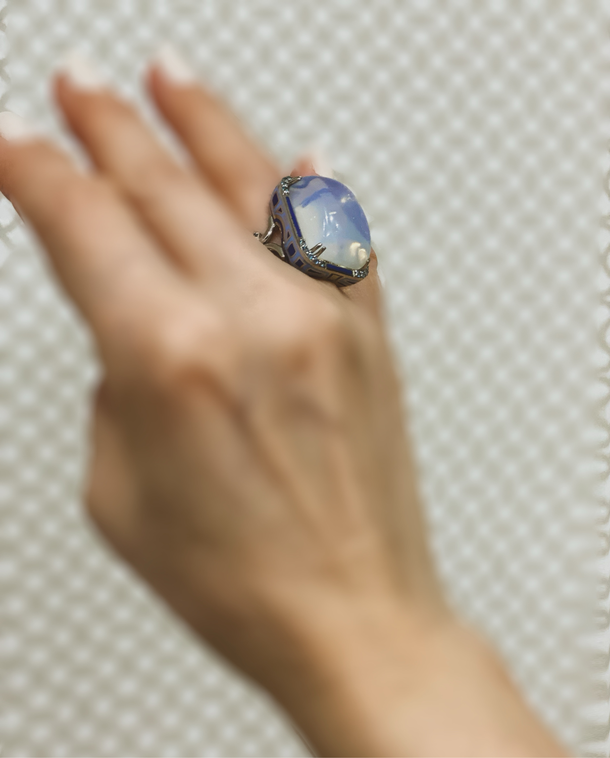 Фото №1 к отзыву покупателя ATELIER Ekaterina BUTAKOVA о товаре Кольцо из серебра с эмалью, топазами  и молибденовым стеклом