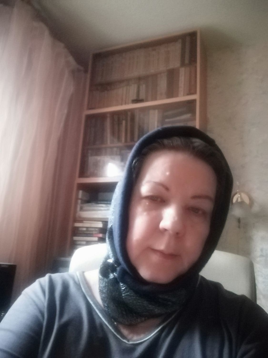 Фото №1 к отзыву покупателя Нина о товаре Шалетта "Аква-люкс" - теплая шапочка-капор