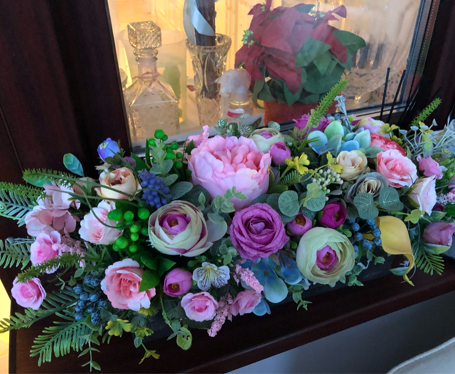 Фото №2 к отзыву покупателя Марина о товаре Композиции: "Бурлеск" букет из искусственных цветов