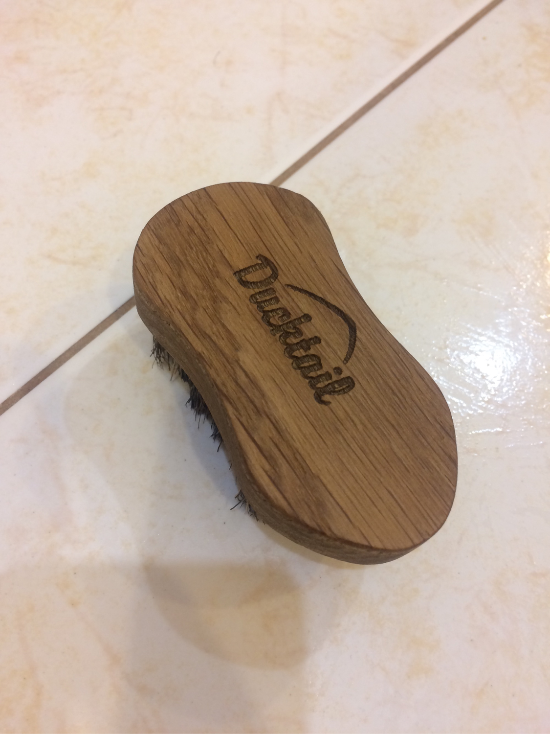 Photo №1 к отзыву покупателя Evgenij о товаре Щетка для бороды, усов, волос Ducktail "Pocket"