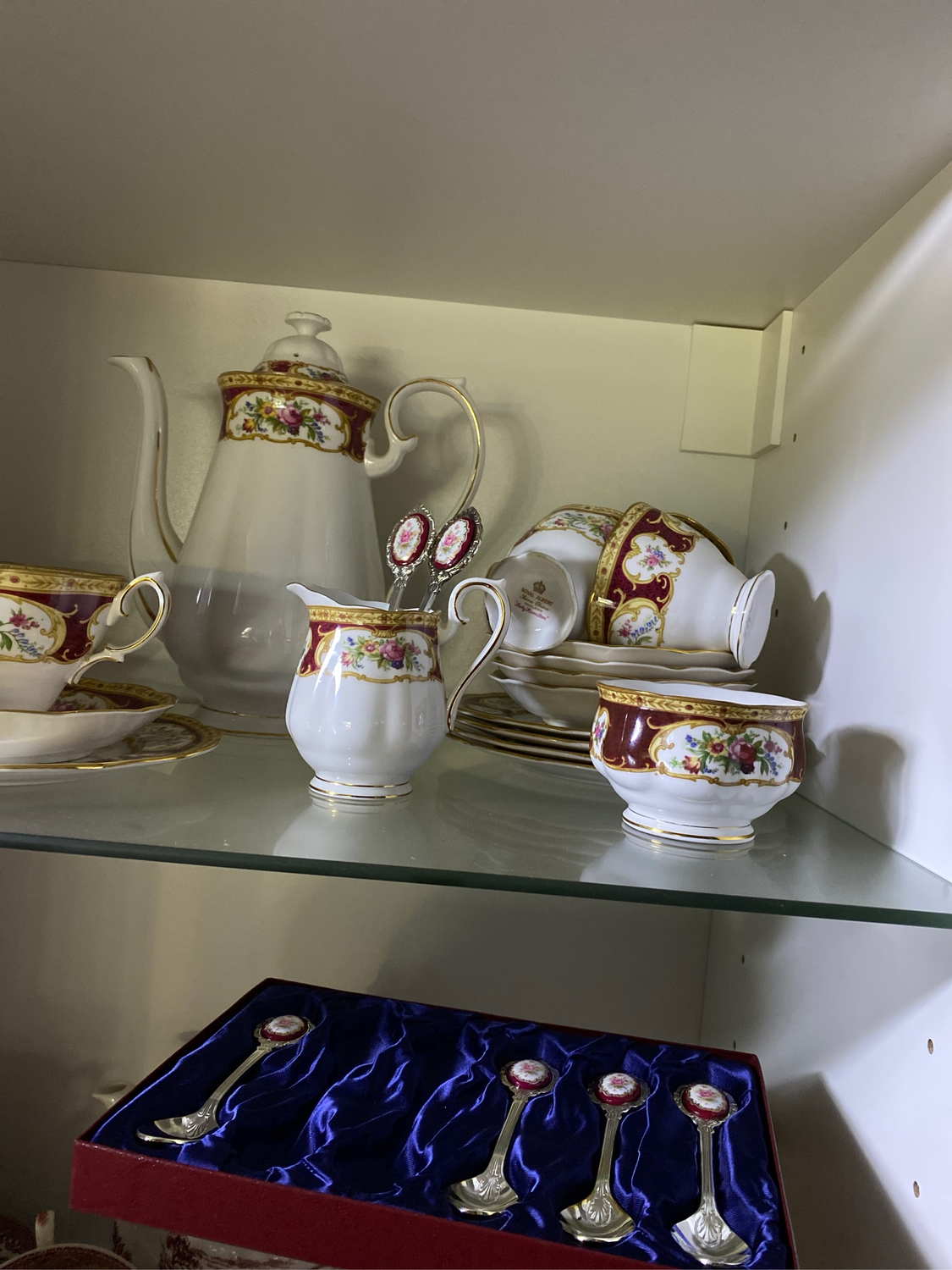 Фото №1 к отзыву покупателя Егорова Гульнара о товаре Винтаж: Набор чайных ложек. Винтаж