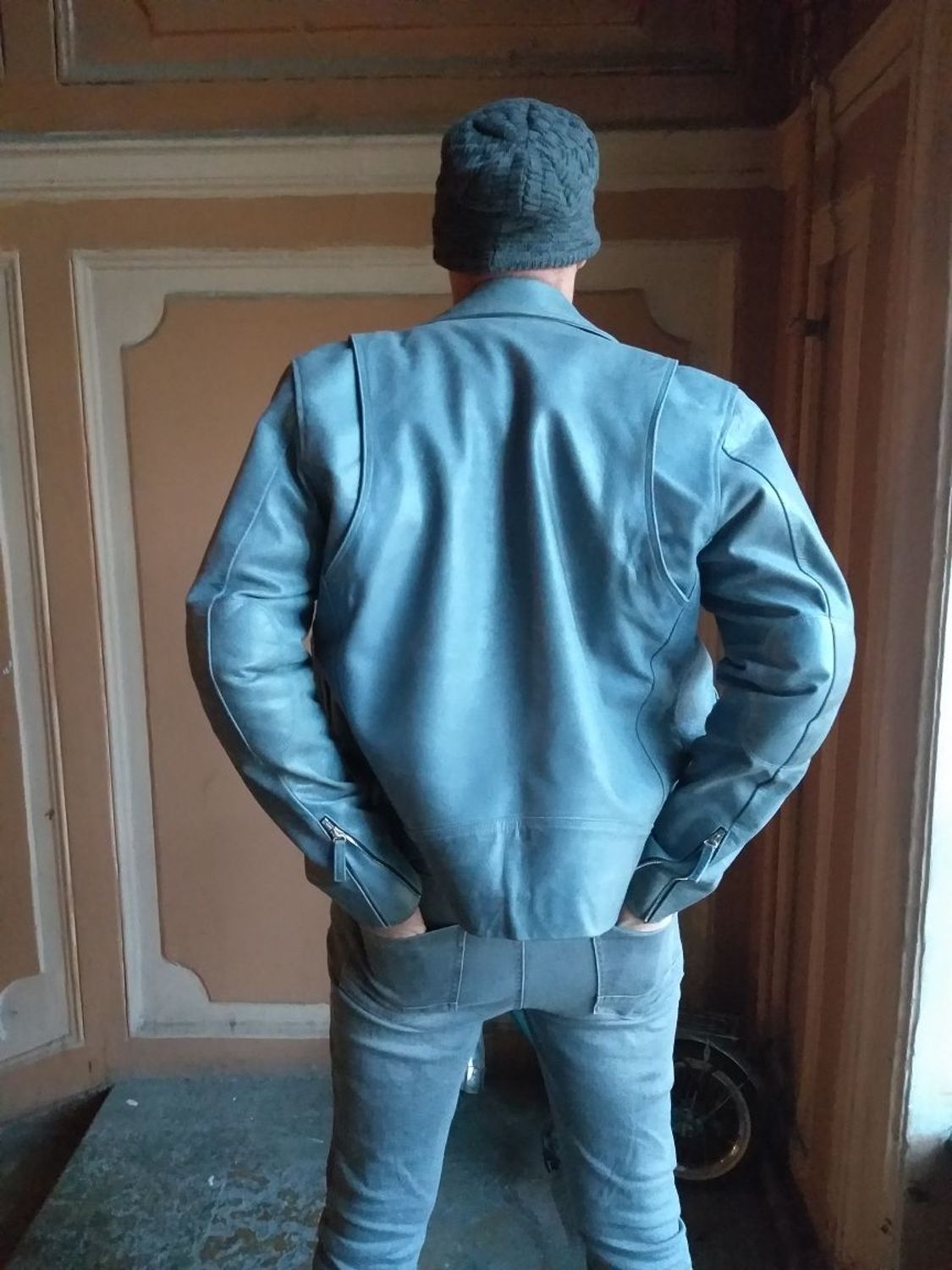 Photo №2 к отзыву покупателя Andrej о товаре Куртка из кожи ламы мужская