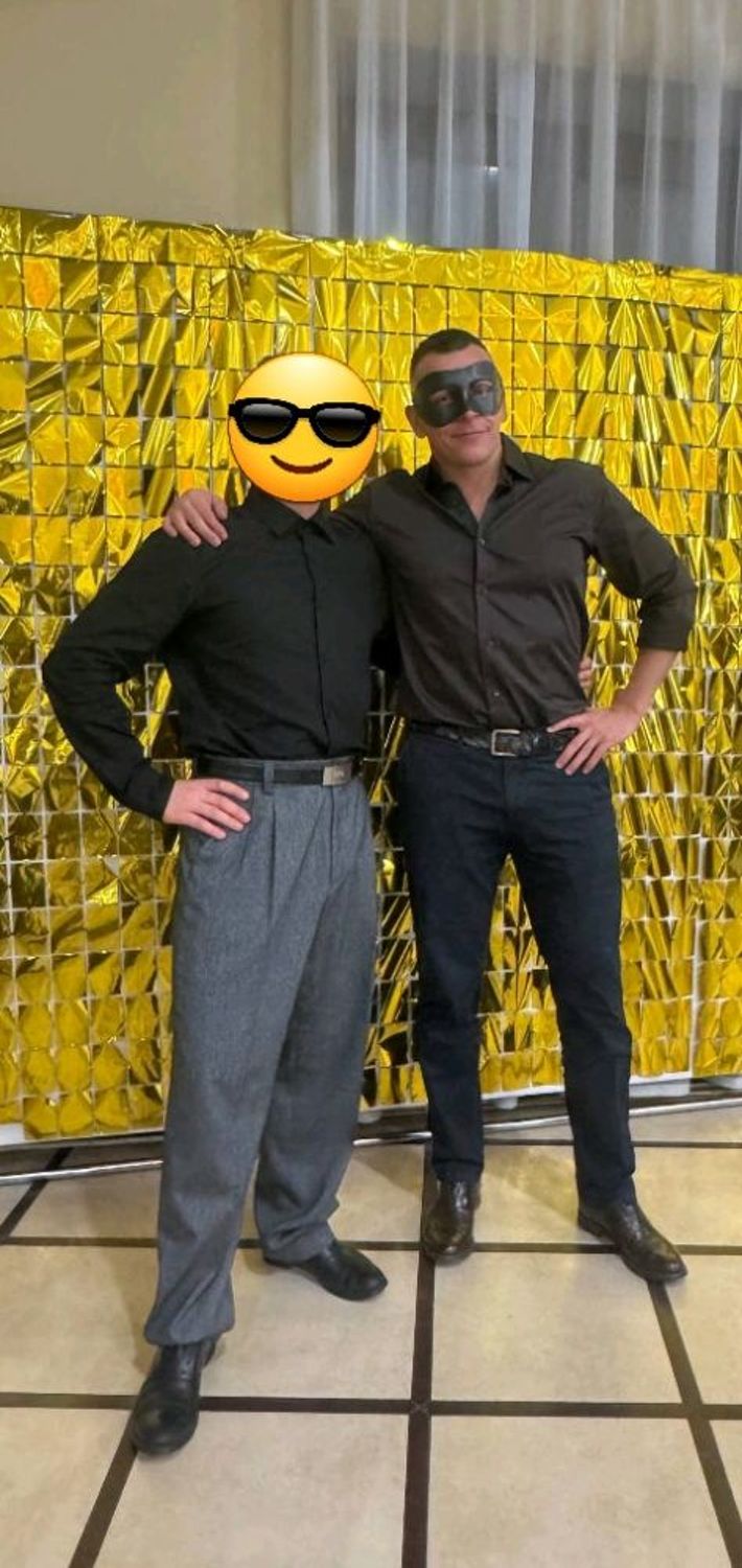 Photo №1 к отзыву покупателя Evgenij о товаре Мужская черная Коломбина. Серебряная маскардная маска