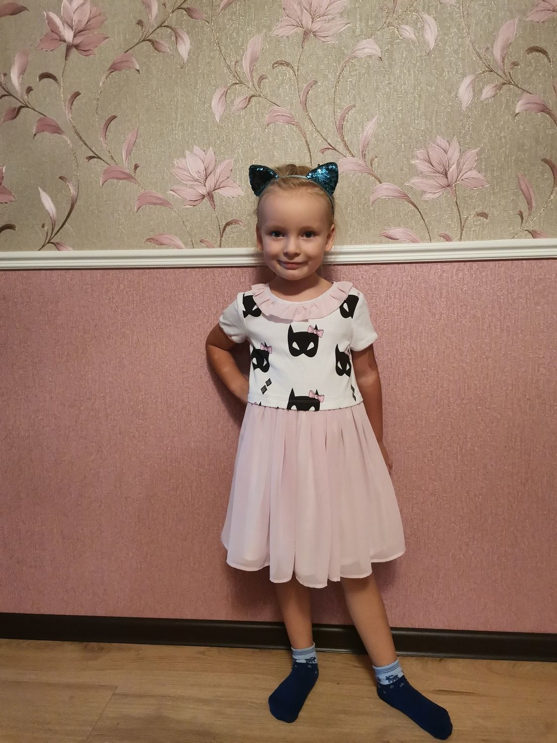 Фото №2 к отзыву покупателя Anna о товаре Детское платье на 3-6 лет на любой случай Маски