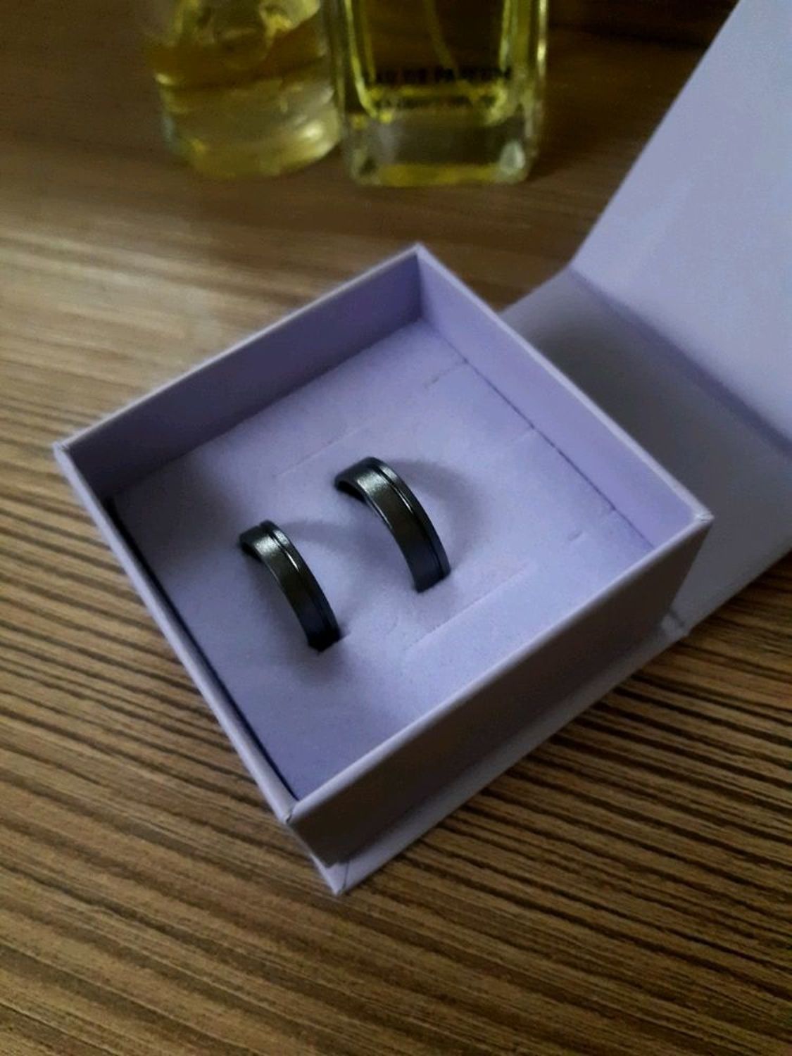 Photo №1 к отзыву покупателя Kirill о товаре Титановое кольцо. Матовое обручальное кольцо из титана.