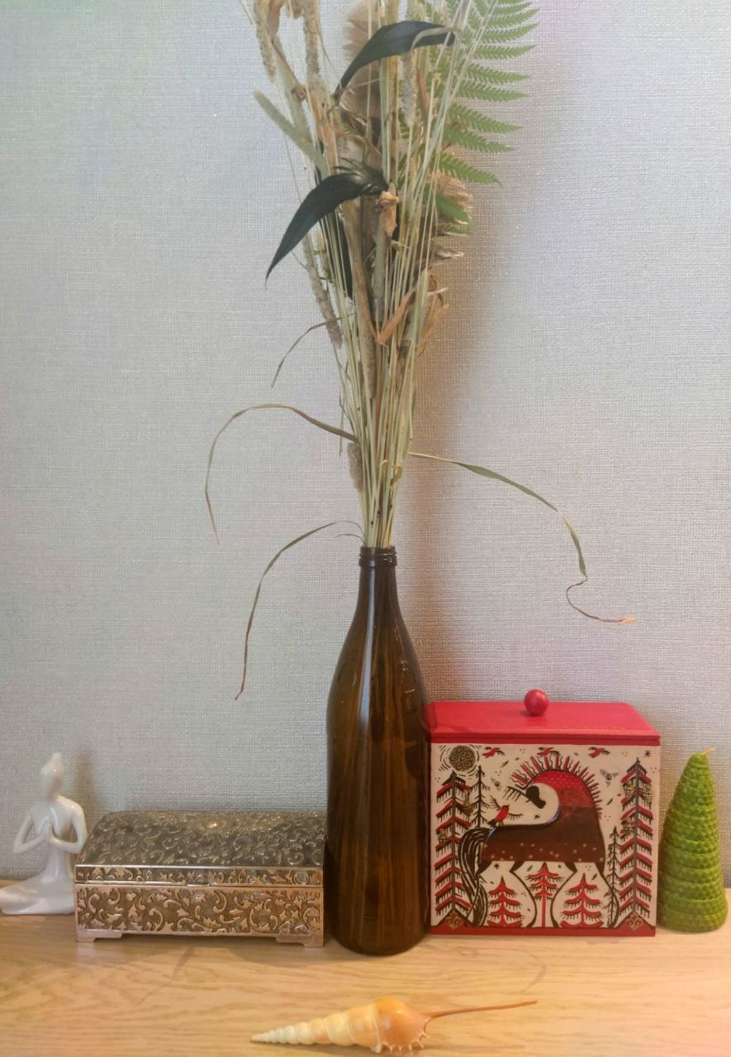 Фото №1 к отзыву покупателя Ольга Хелгалис о товаре Короб " Красный конь" в стиле мезенской росписи