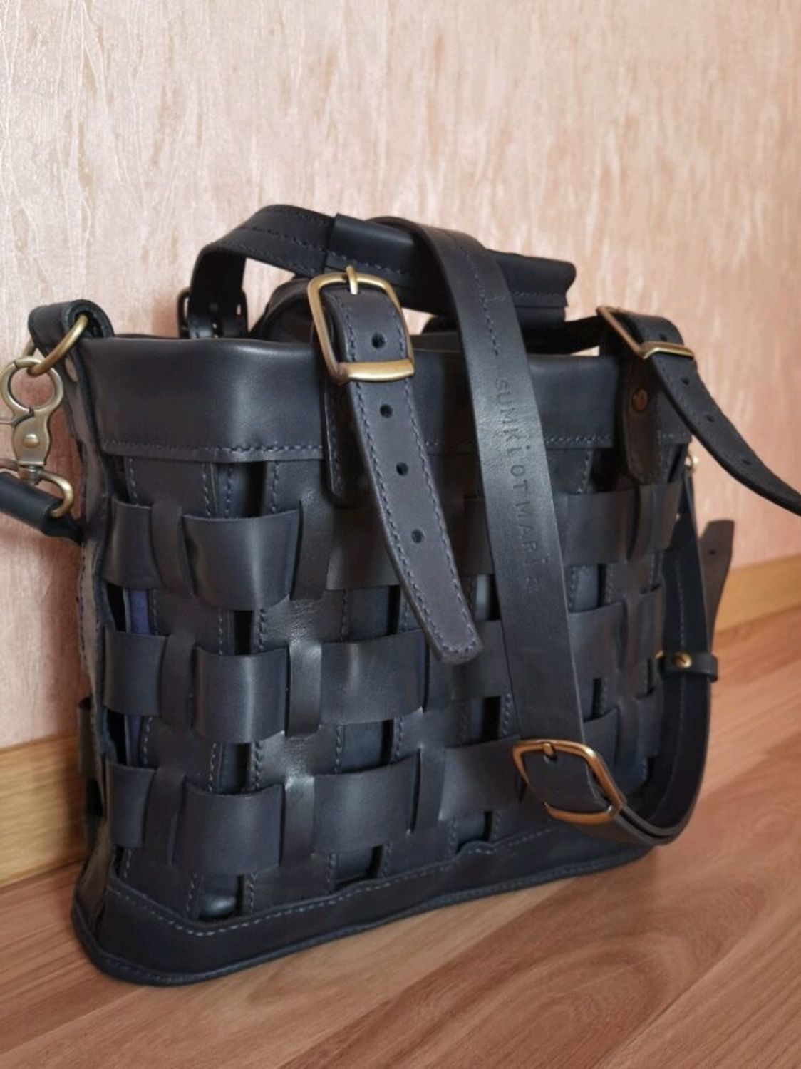 Photo №1 к отзыву покупателя Yulya о товаре Сумка-шоппер: Кожаная сумка Сара, крейзи хорс