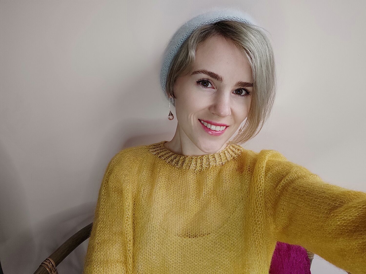 Фото №1 к отзыву покупателя Marina Stroganova о товаре Невесомый джемпер из нежнейшего мохера на шёлке, декорирован люрексом.