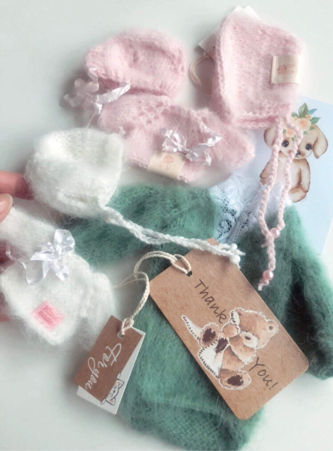 Фото №1 к отзыву покупателя My_love_blythe о товаре Пыльная сирень. Кофточка с кружевом для кукол ростом 35 см