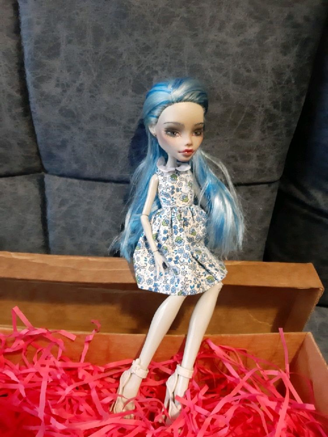 Фото №1 к отзыву покупателя Мари о товаре Monster High Ghoulia Монстер Хай Гулия ооак кукла