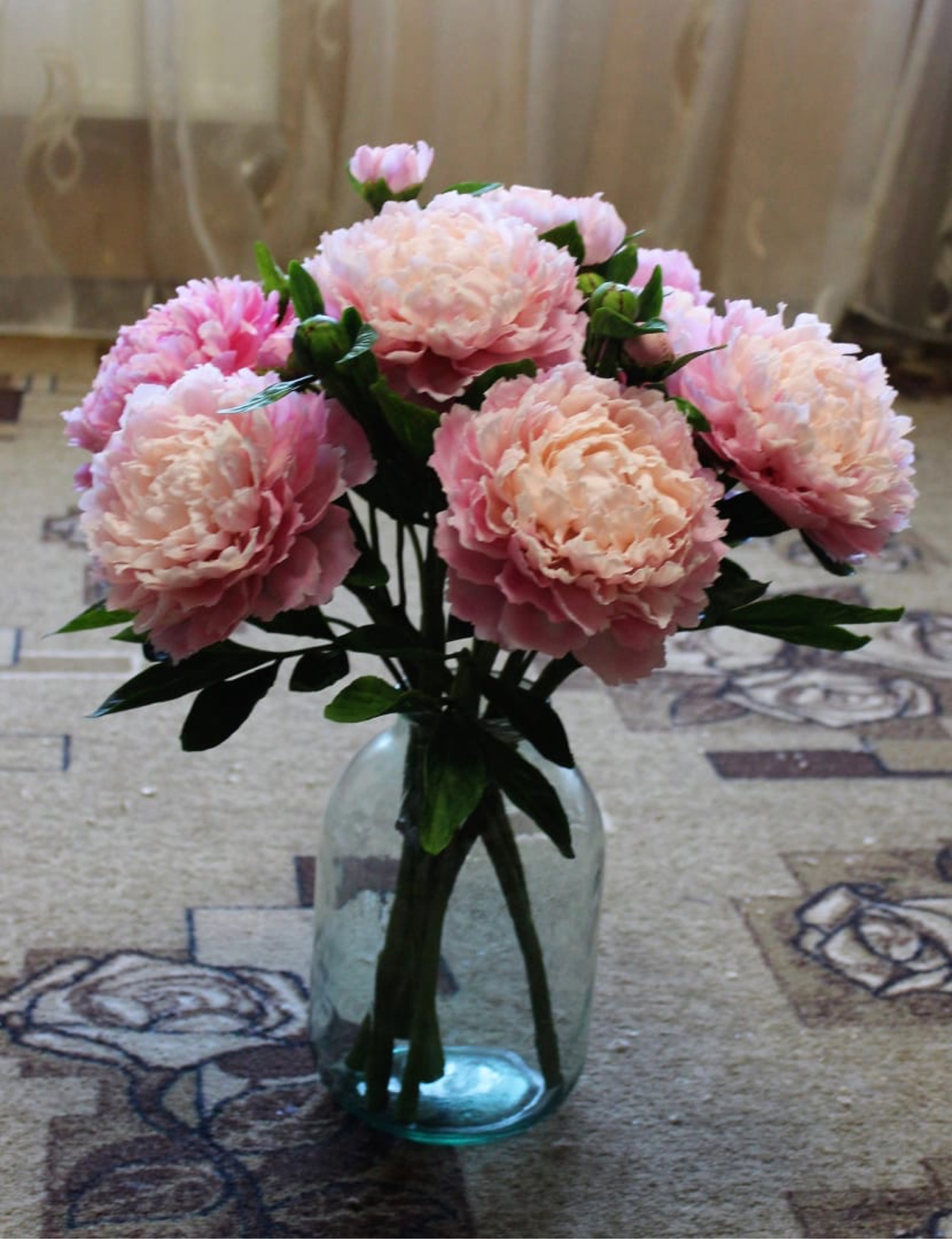 Photo №1 к отзыву покупателя Mariya о товаре Цветы: Букет пионов из холодного фарфора