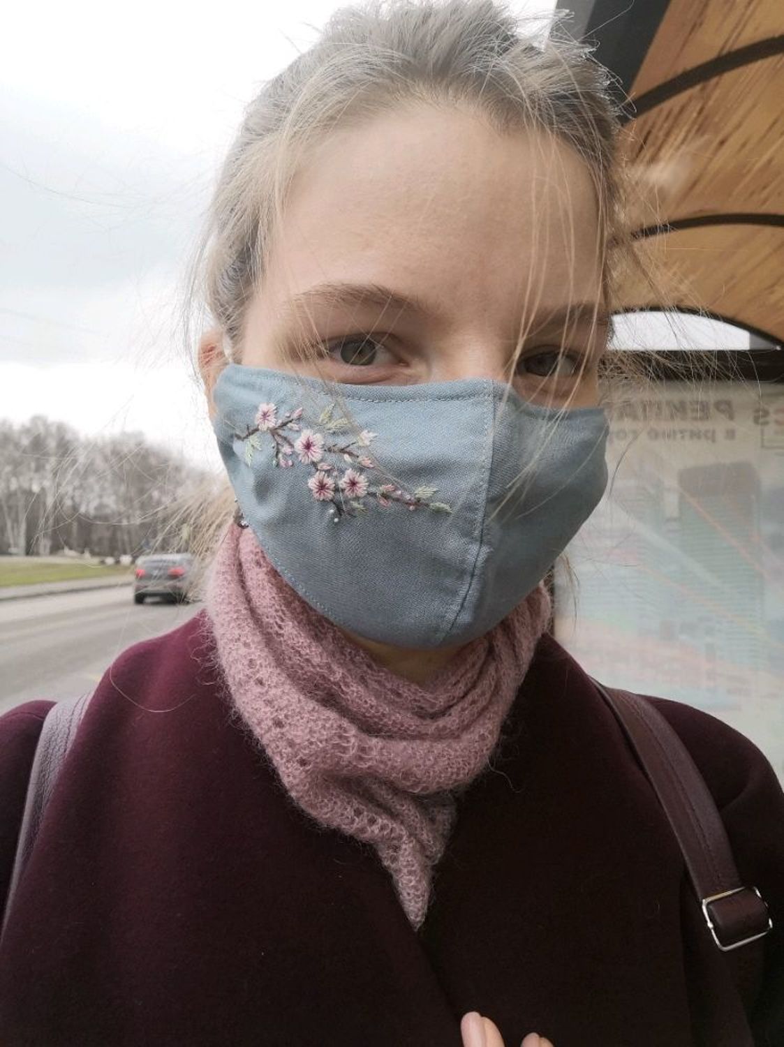 Фото №1 к отзыву покупателя Любовь Сапунова о товаре Красивые маски с ручной вышивкой
