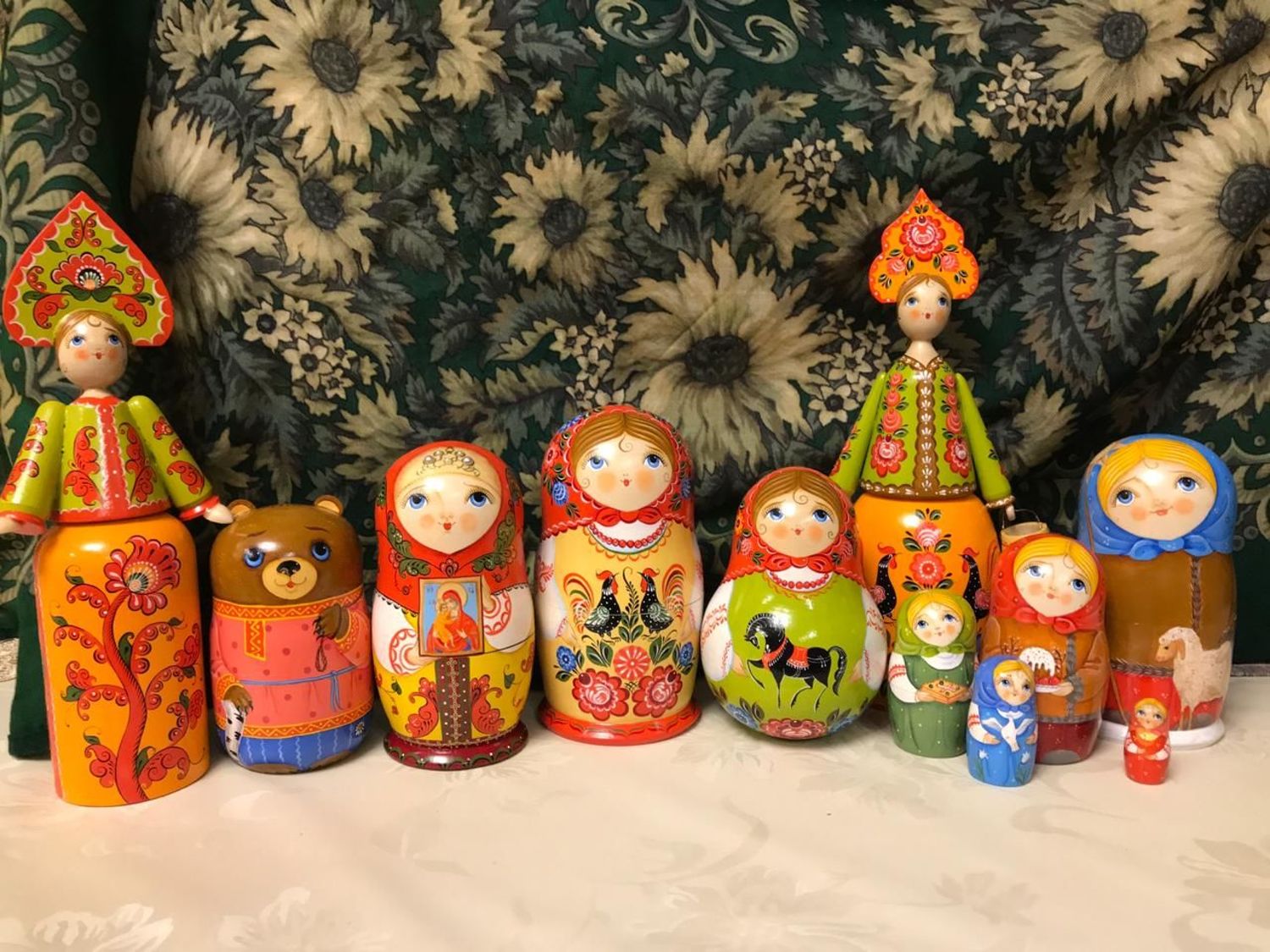 Фото №1 к отзыву покупателя Ирина о товаре неваляшки городецкой росписи и еще 6 товаров