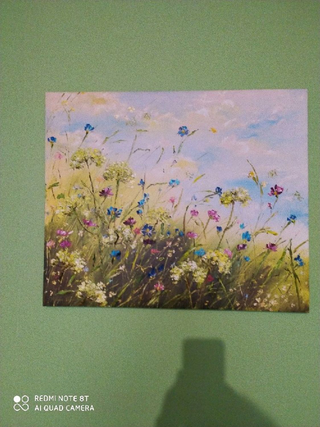 Photo №1 к отзыву покупателя olga о товаре Картина маслом с полевыми и луговыми цветами. Цветы на ветру в поле.