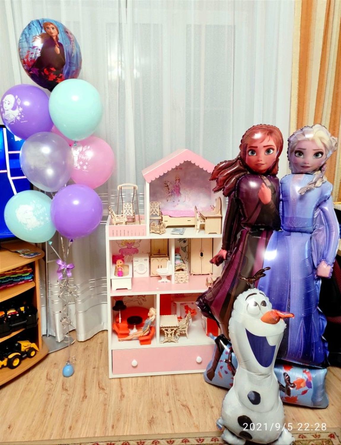 Фото №1 к отзыву покупателя Олеся Мищанюк о товаре Кукольный домик с ящиком