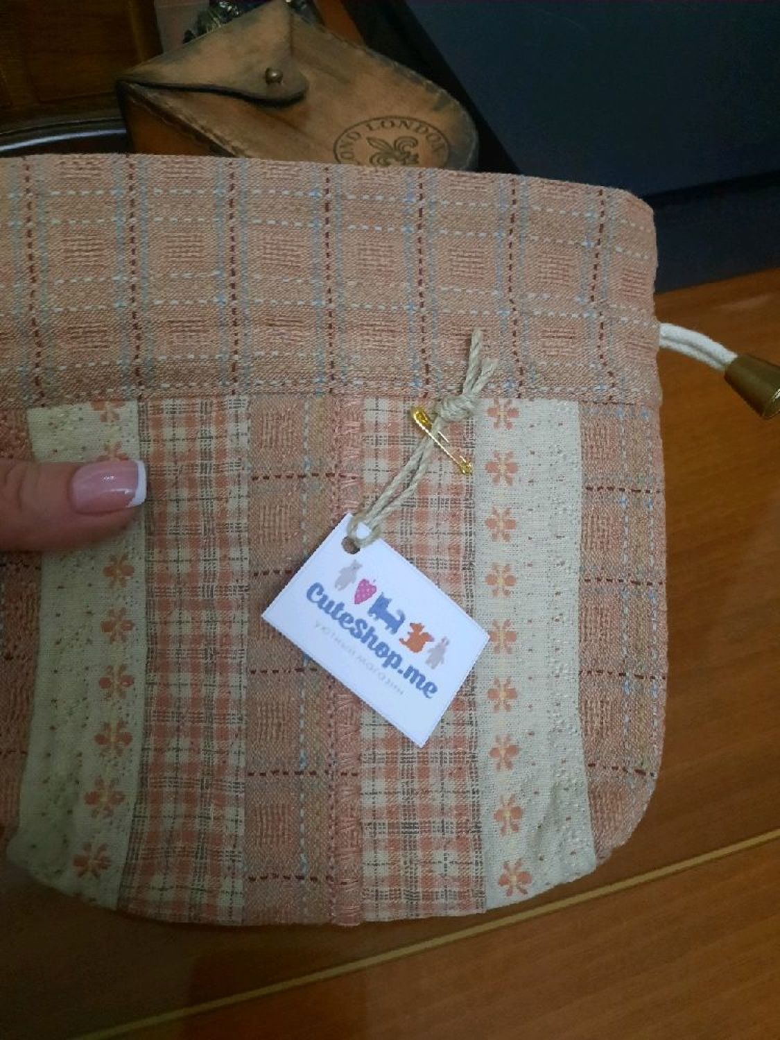 Photo №1 к отзыву покупателя Elena о товаре Мешочек текстильный для косметики и бижутерии. Quilt, patchwork