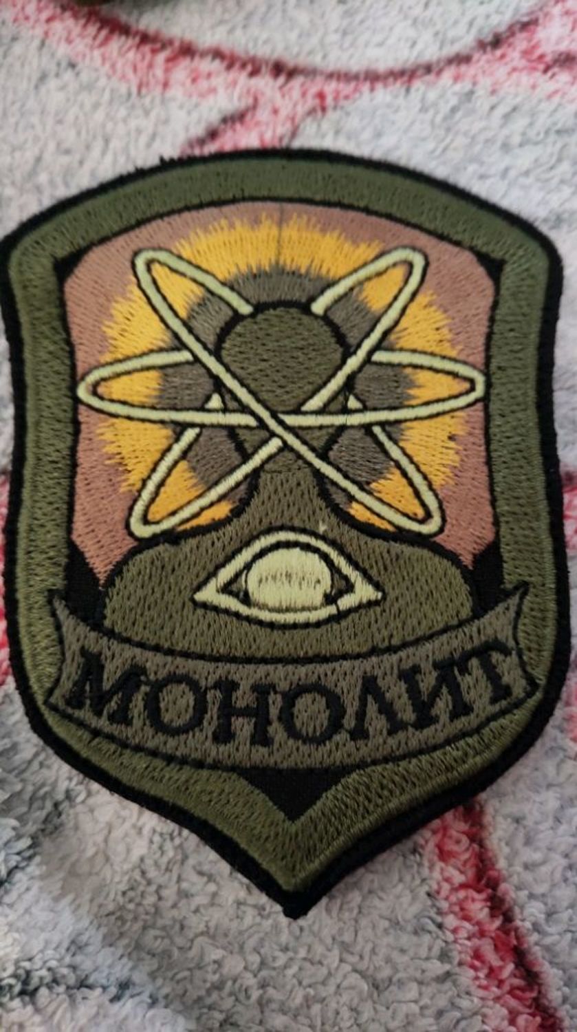 Фото №1 к отзыву покупателя Dmitriy Art о товаре Сталкерские нашивки, STALKER patch Монолит