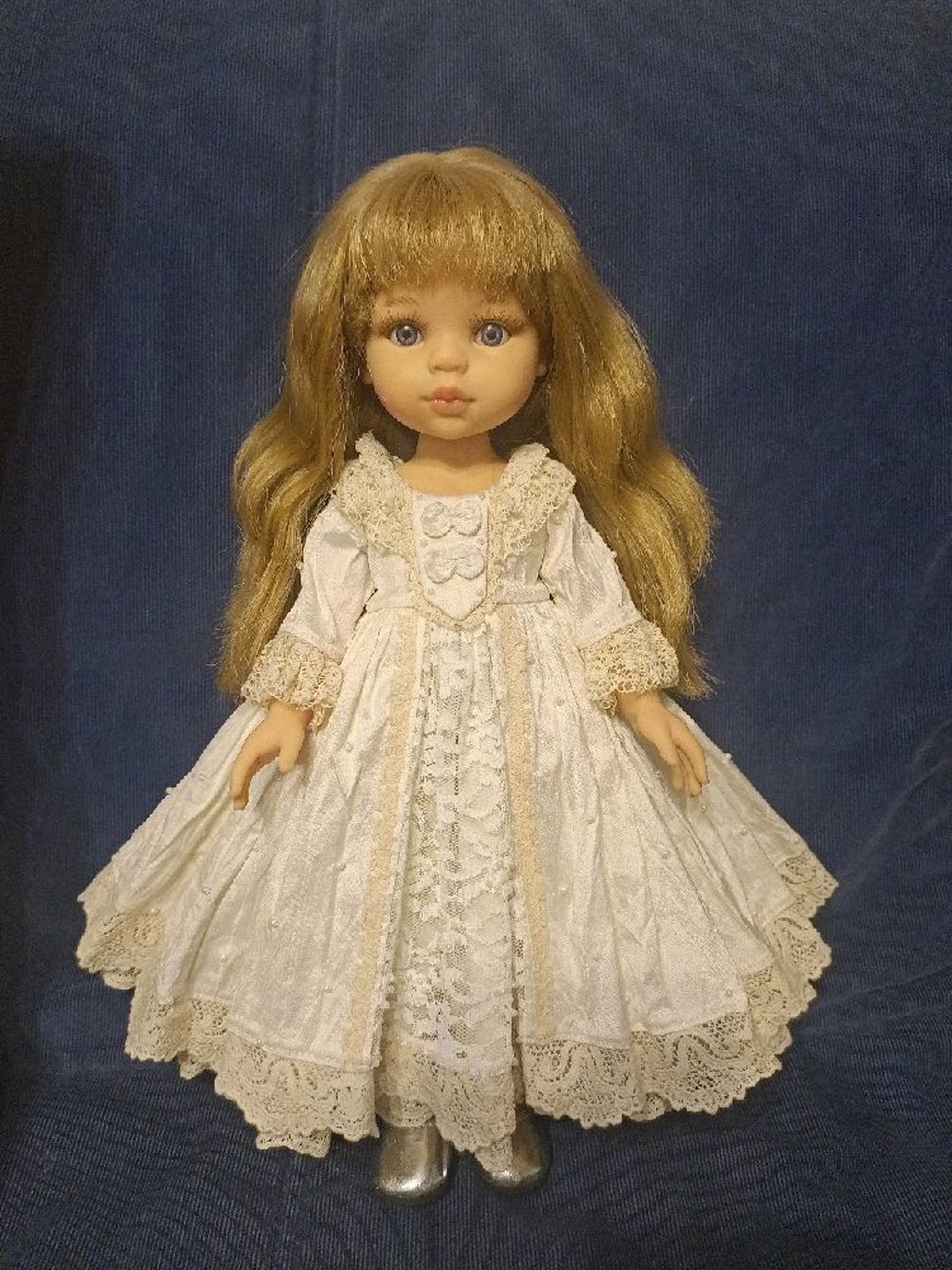 Photo №1 к отзыву покупателя IRINA о товаре Платье для кукол Паола Рейна и Литтл Дарлинг