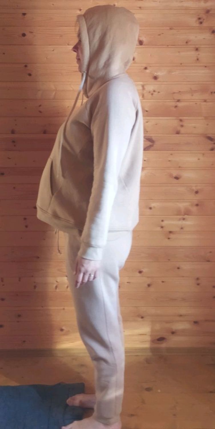 Photo №3 к отзыву покупателя Oksana о товаре Женский костюм and 1 more item