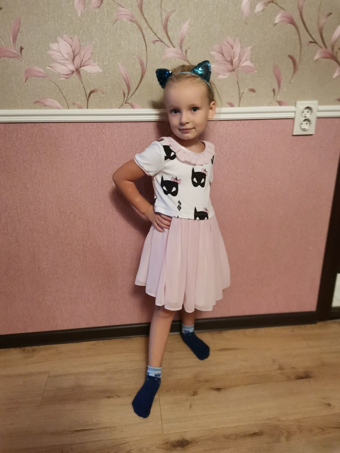 Фото №1 к отзыву покупателя Anna о товаре Детское платье на 3-6 лет на любой случай Маски