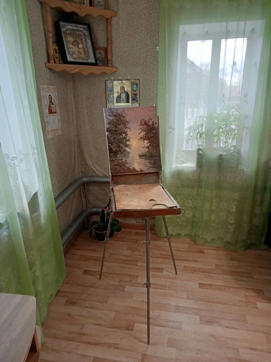 Фото №3 к отзыву покупателя артур катюшин о товаре Винтаж: Мольберт этюдник складной советский