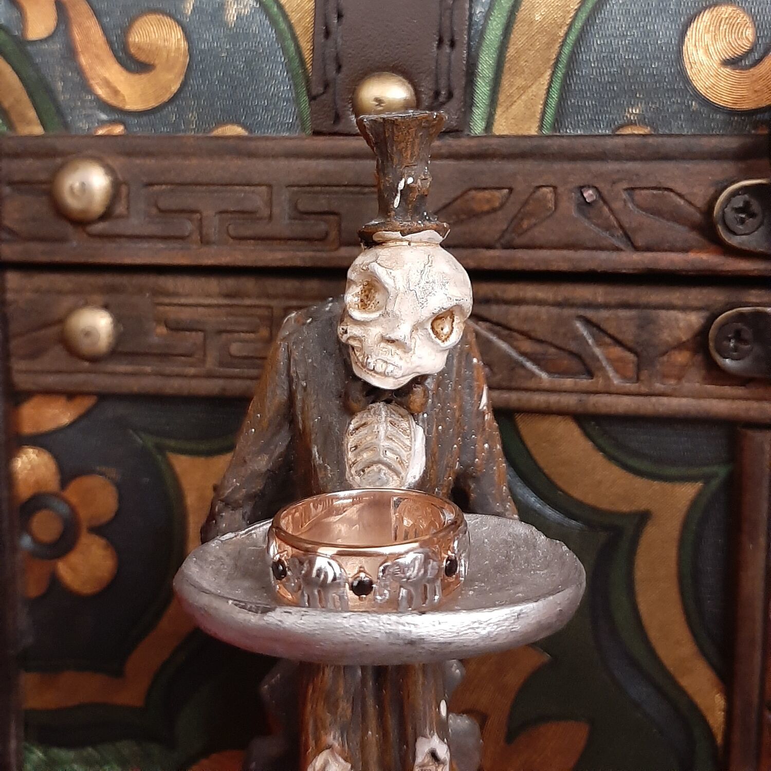 Фото №1 к отзыву покупателя Tony's Shop [Handmade&Vintage] о товаре Винтаж: Слоники на счастье