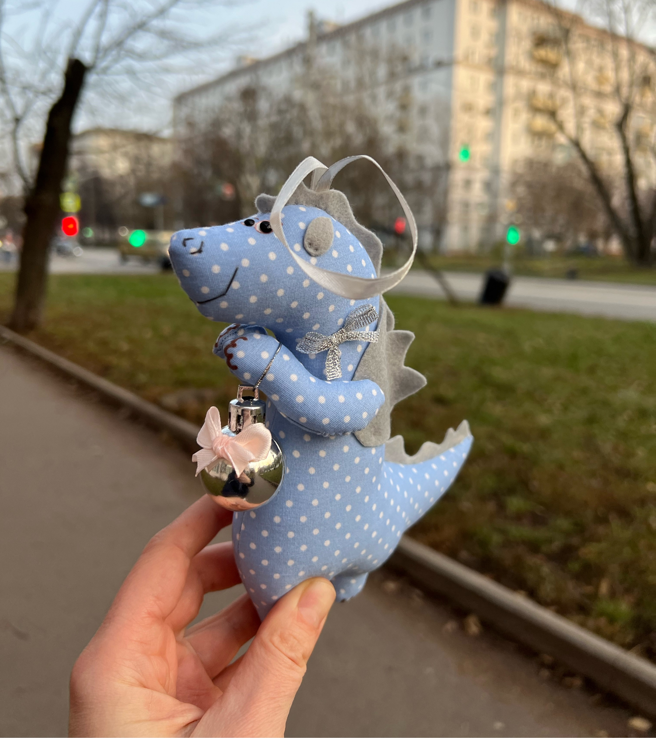 Фото №1 к отзыву покупателя Маргарита Кузнецова о товаре Дракон новогодний сувенир, год дракона игрушки 2024