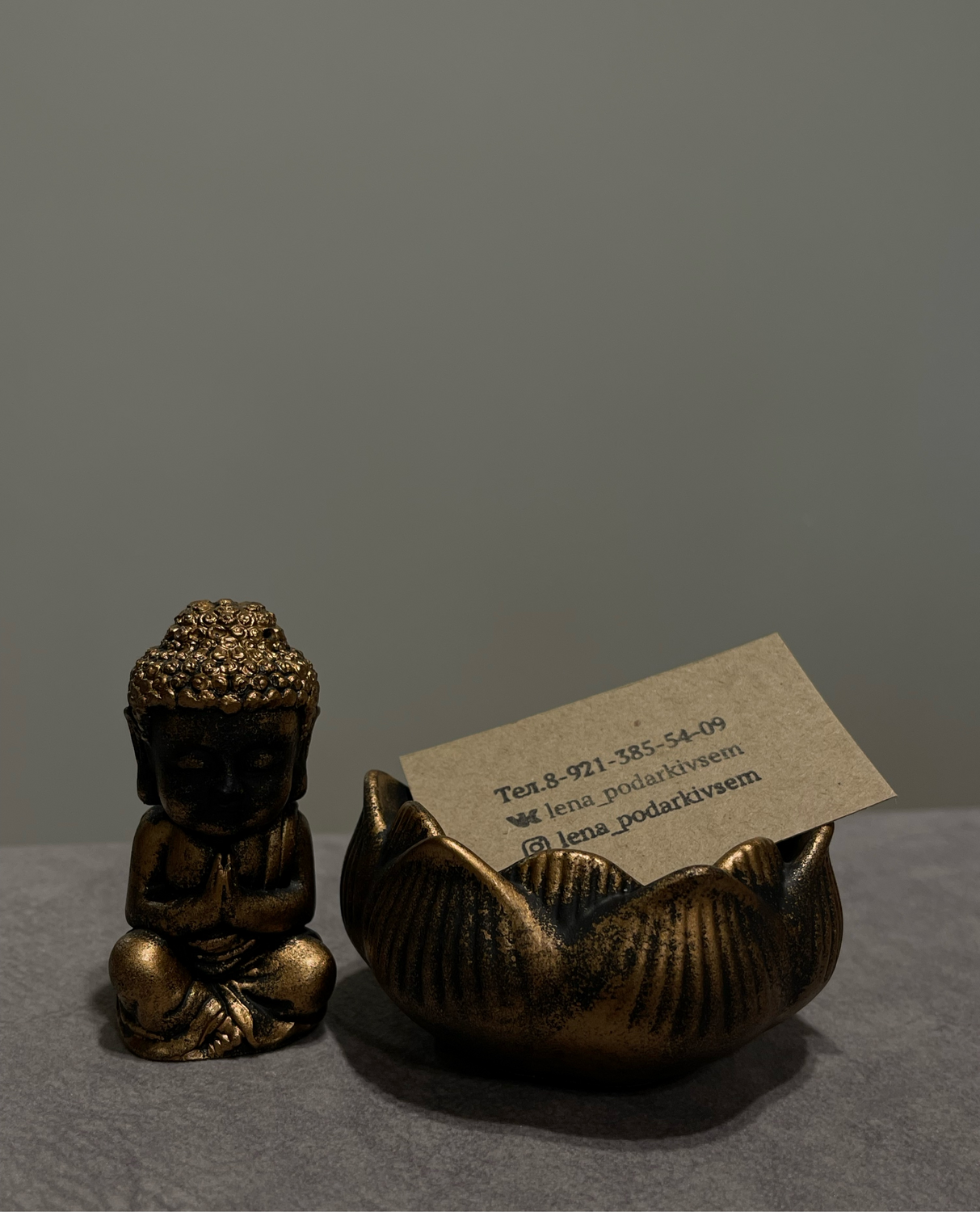 Photo №1 к отзыву покупателя Elena о товаре Будда статуэтка из гипса and 1 more item