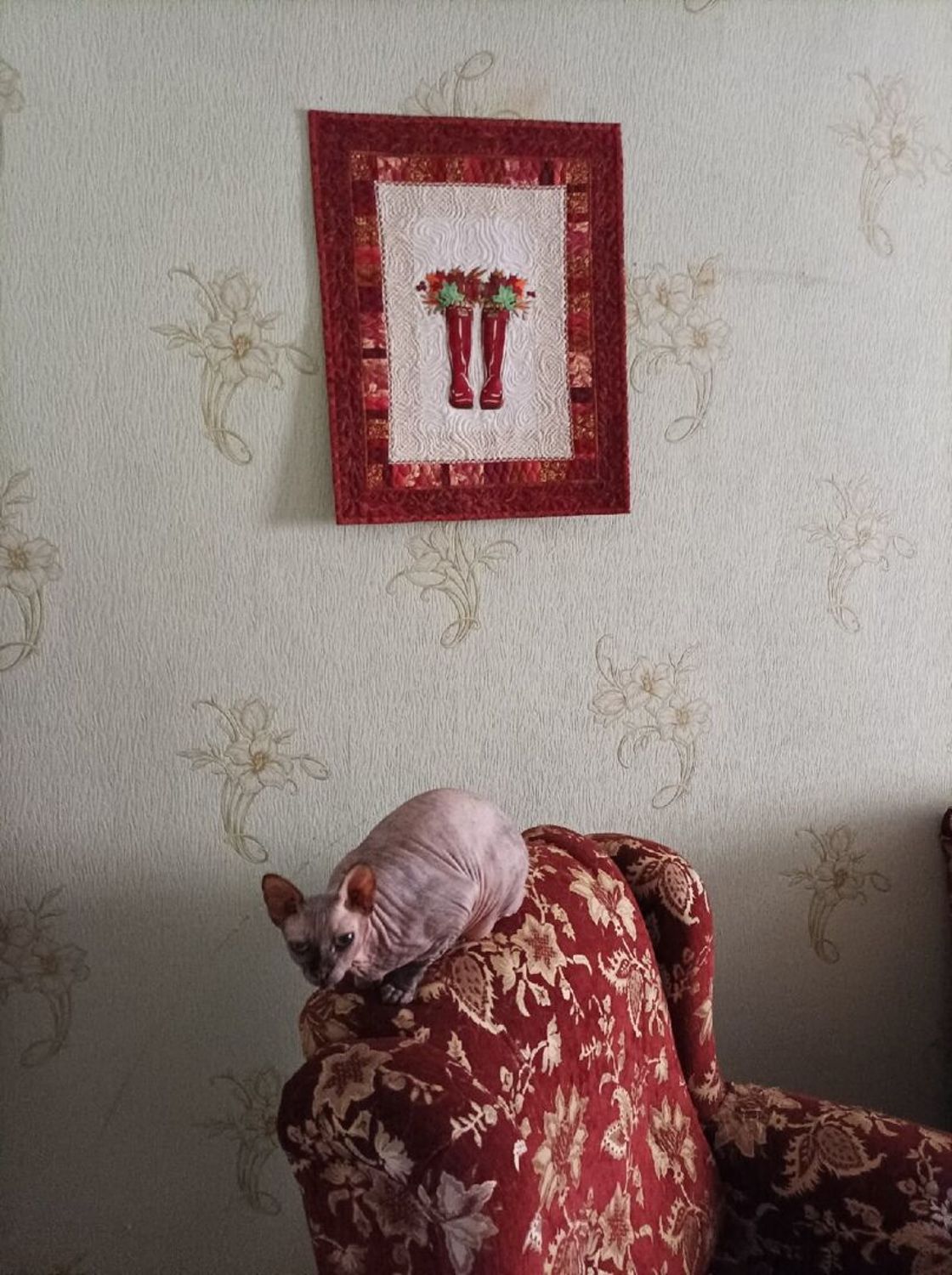 Фото №2 к отзыву покупателя Галчона Зайцевская о товаре Панно  стеганое  "Осень в красном"