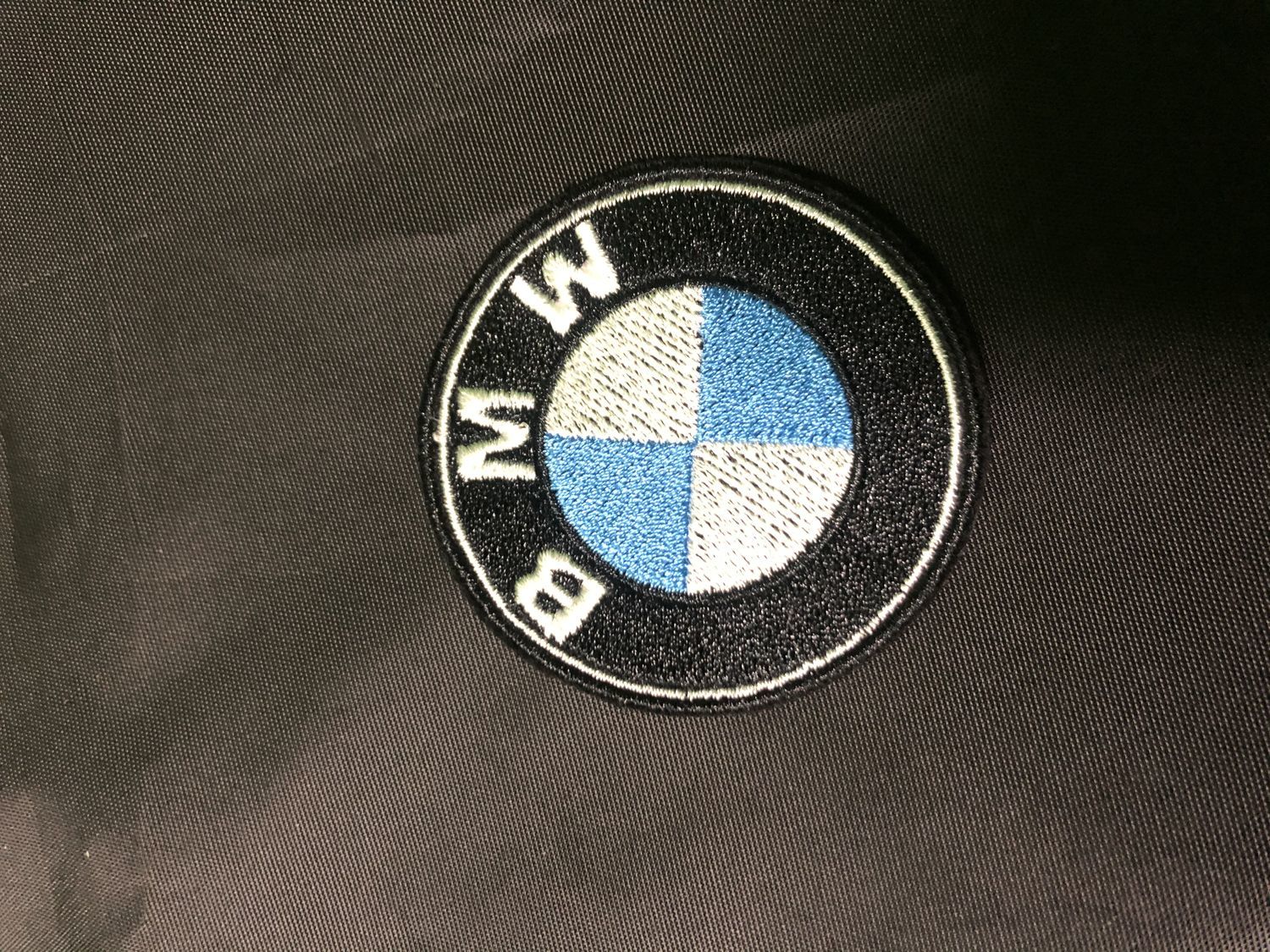 Фото №1 к отзыву покупателя Жеребин Сергей о товаре НАШИВКА BMW