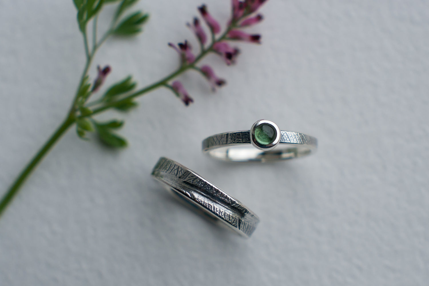 Фото №3 к отзыву покупателя Tetrao Jewelry о товаре Лот 6 шт 3.5-3.7мм Турмалин кабошон Арт ТР296 и еще 1 товар