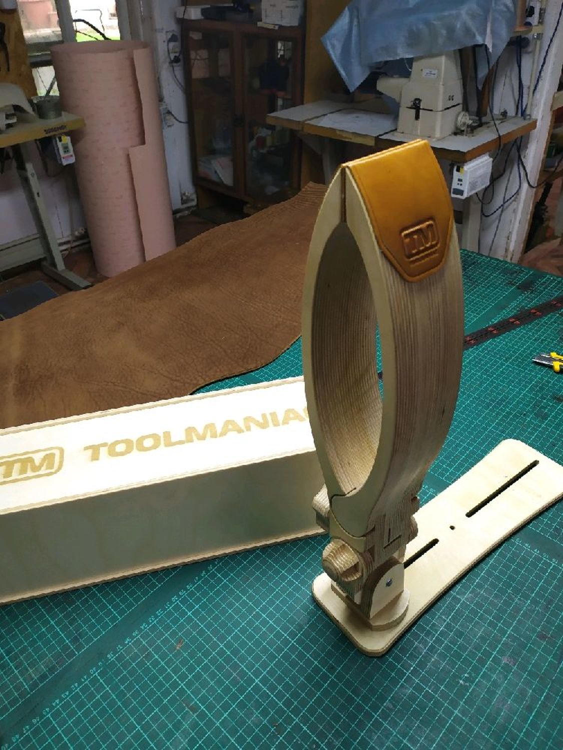 Фото №1 к отзыву покупателя Labour о товаре Шорный пони TOOLMANIAC - шорник