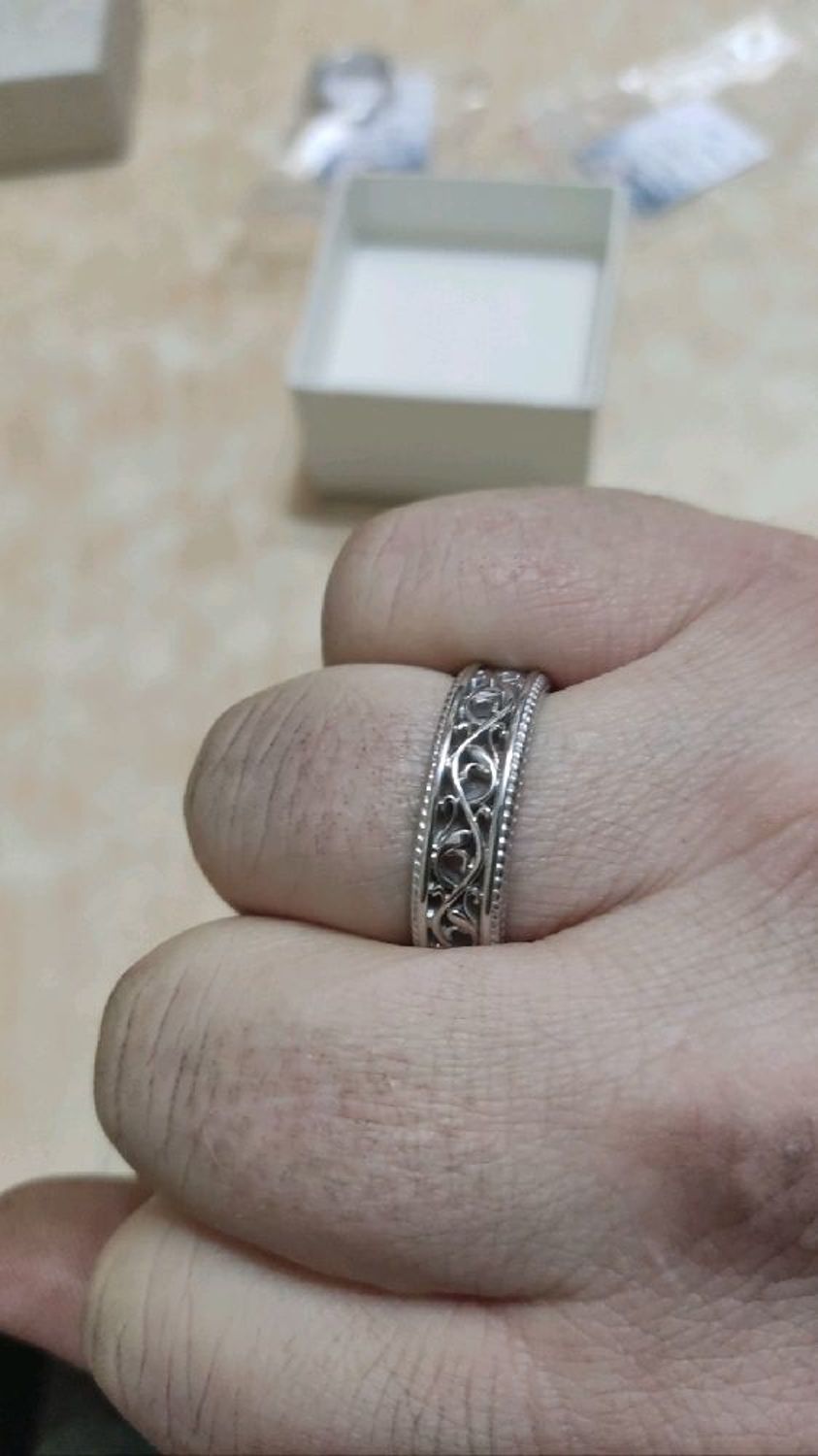 Photo №1 к отзыву покупателя Valerij о товаре Парные обручальные кольца с узорами, серебро (Об54)