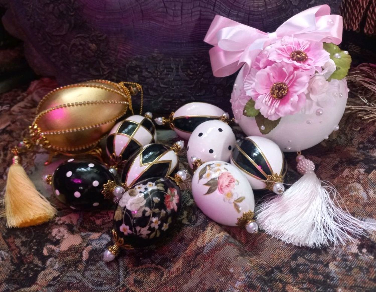 Фото №1 к отзыву покупателя Нина о товаре Новогоднее елочное украшение шар "Зимние цветы" и еще 1 товар