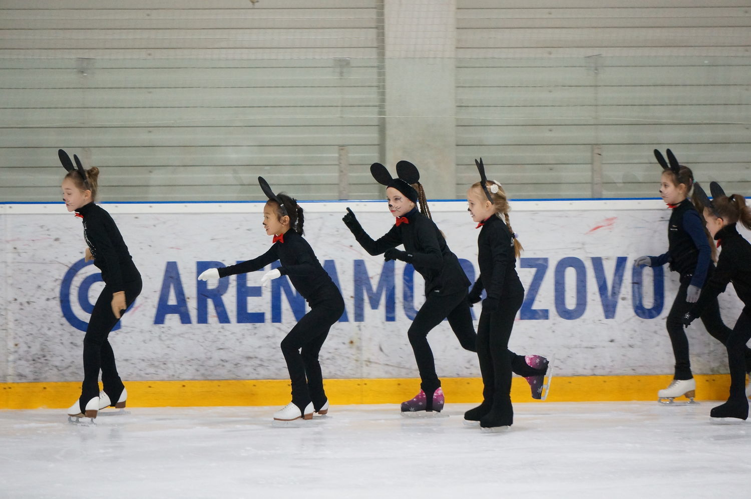 Photo №2 к отзыву покупателя Tatyana о товаре Ободок " ушки белочки" (белочка)