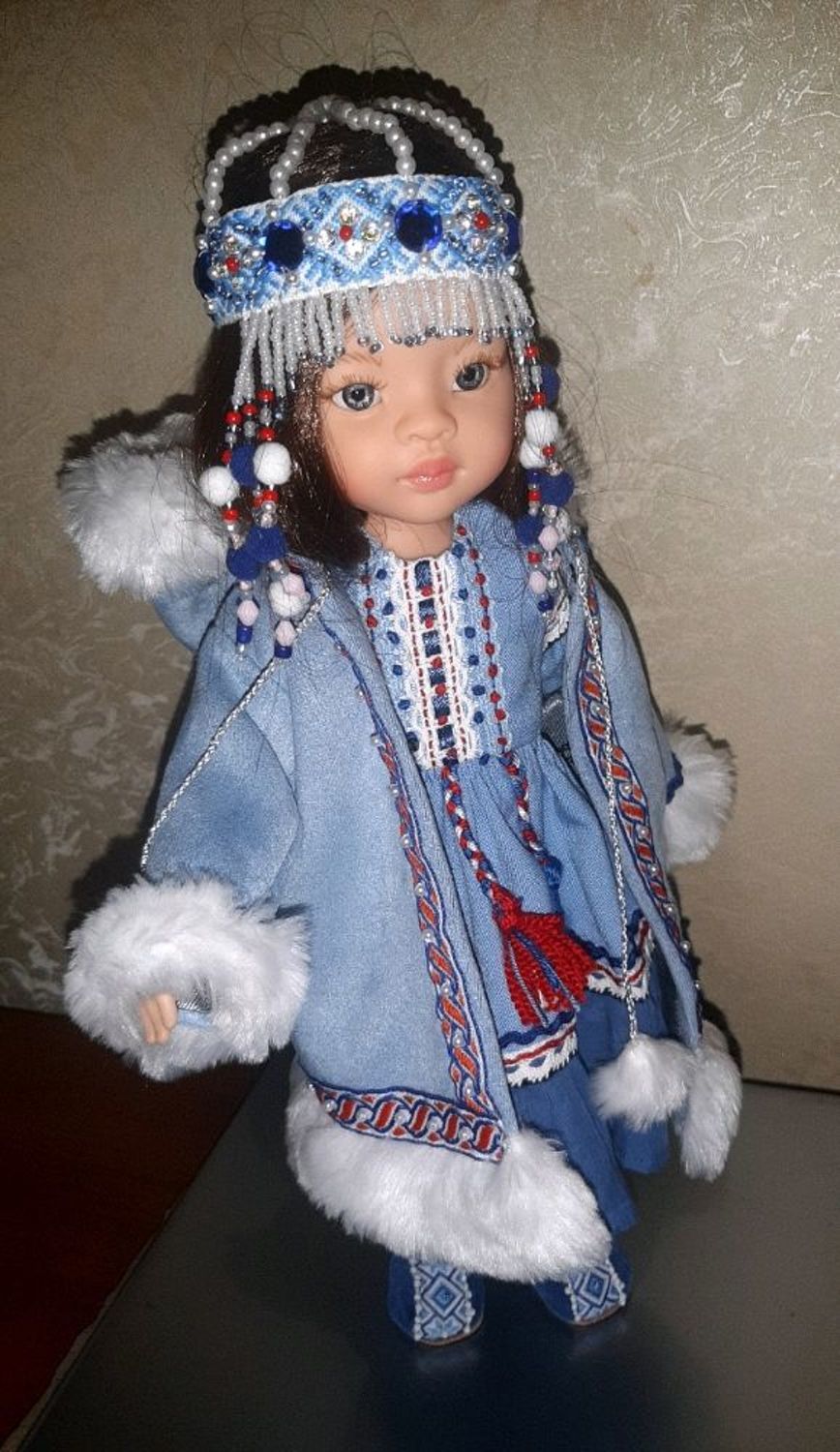 Фото №1 к отзыву покупателя Лариса о товаре Одежда для кукол: комплект "Якутяночка" № 2