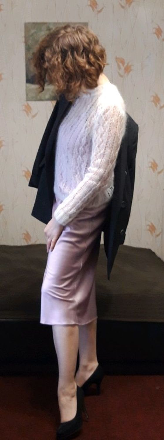Photo №1 к отзыву покупателя Marina о товаре Джемперы: Джемпер Miu-Miu