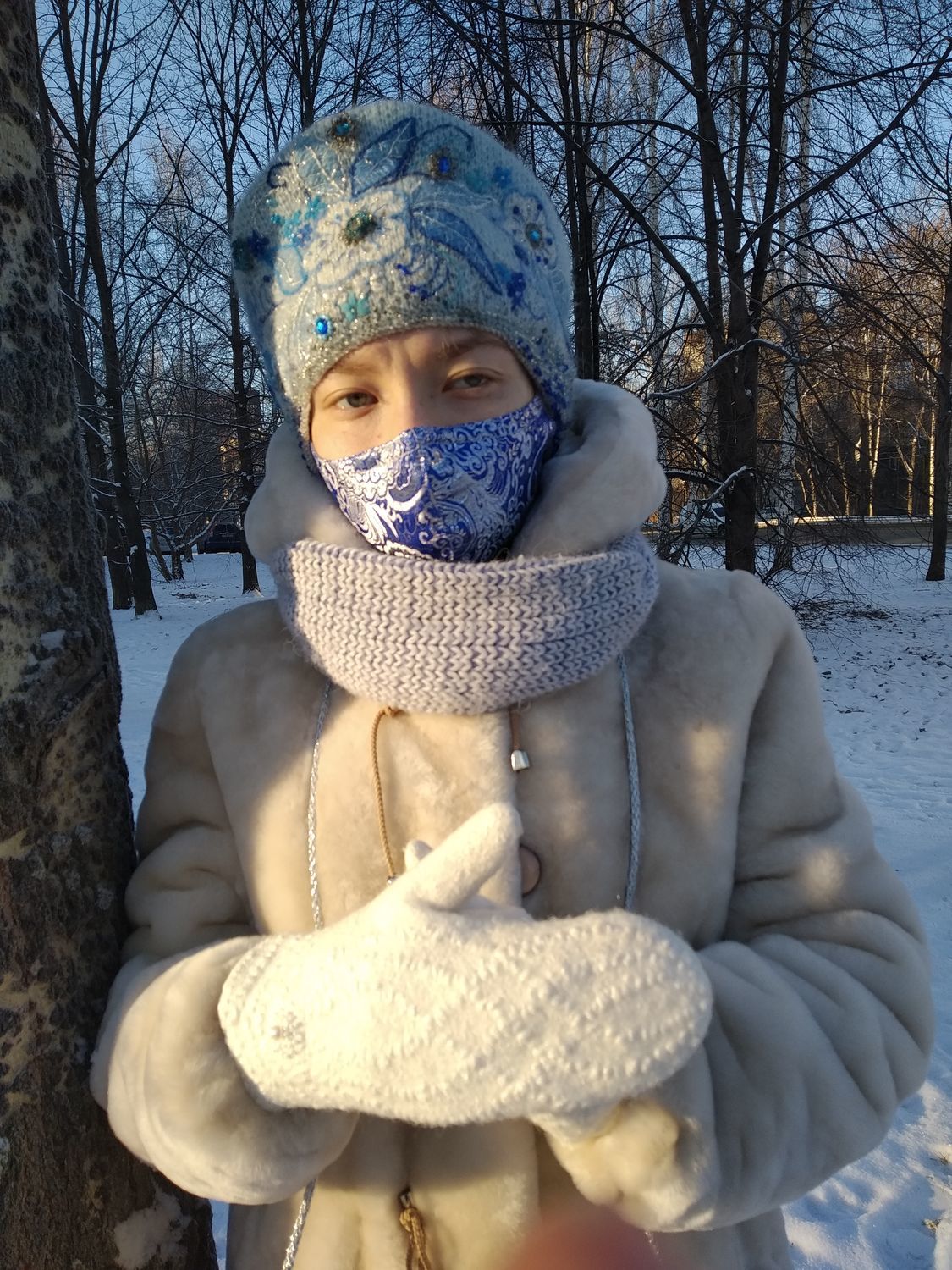 Фото №2 к отзыву покупателя Ольга о товаре Варежки Снегурочка
