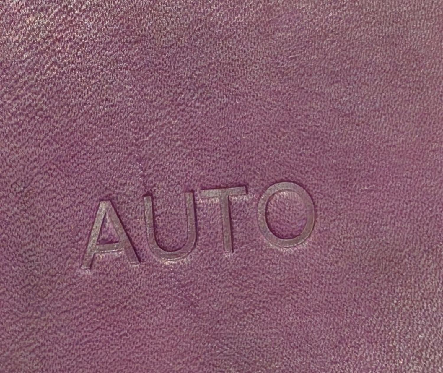 Фото №3 к отзыву покупателя Leather Bag Аксессуары из кожи о товаре Наборный штамп русско-английский заглавные+строчные 7 мм