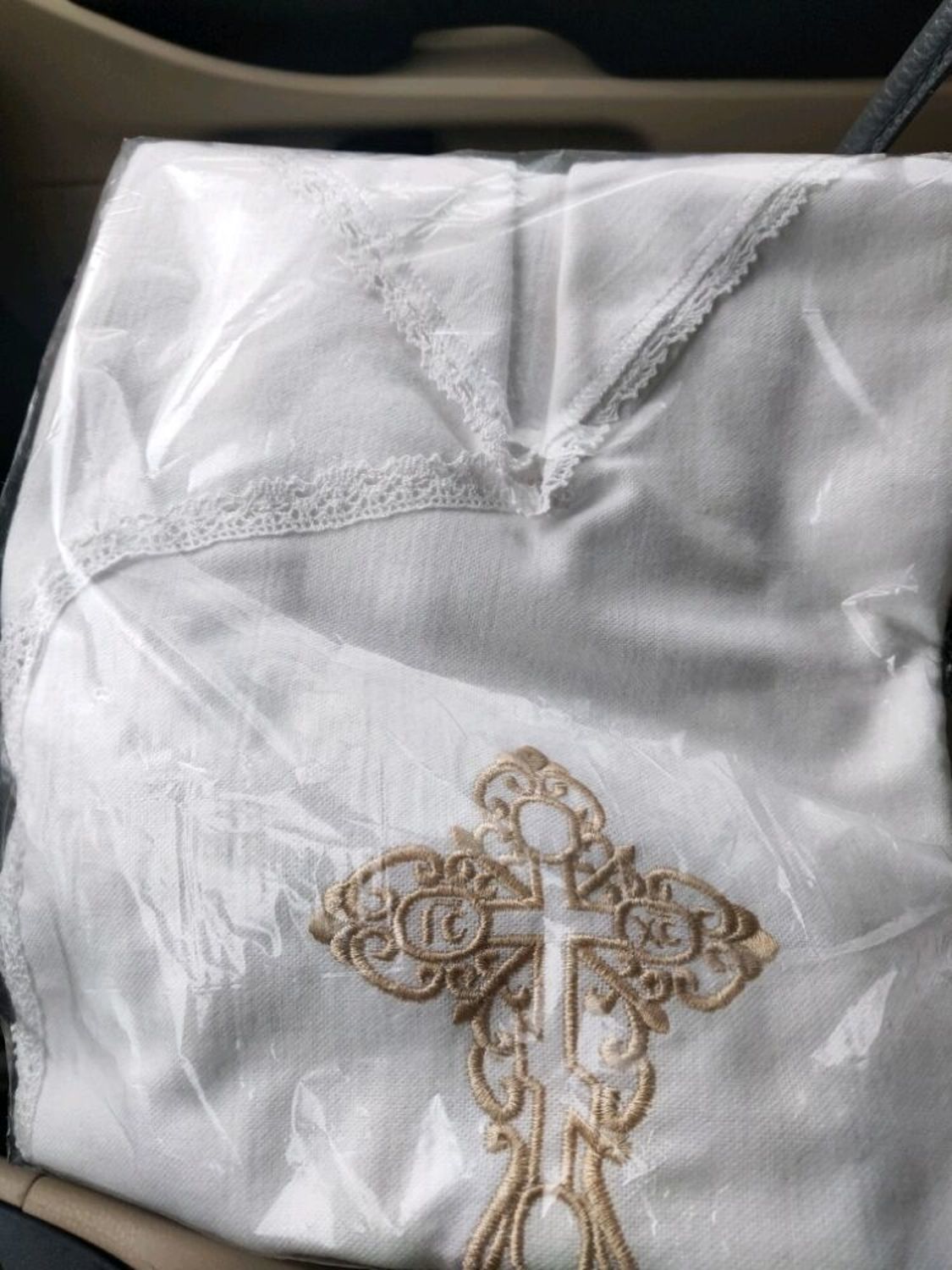 Photo №1 к отзыву покупателя Mariya Podojnikova о товаре Теплая крестильная рубашка с капюшоном