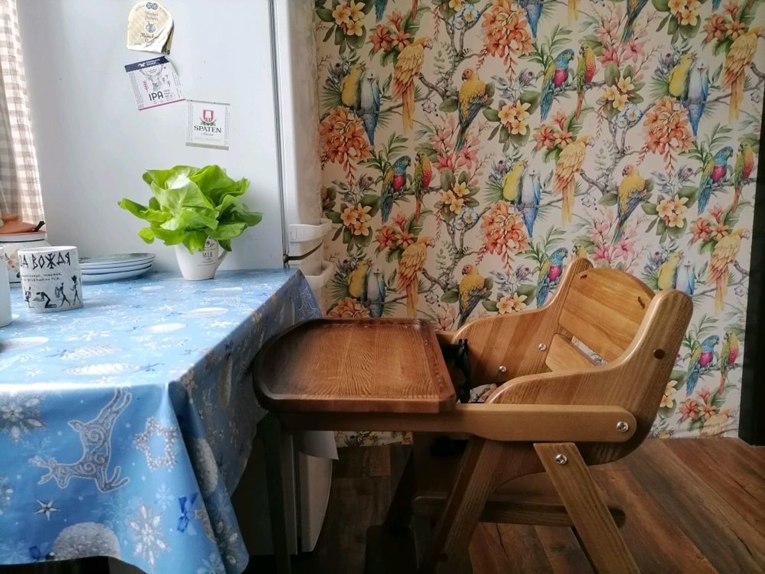 Photo №3 к отзыву покупателя Solveyga Bochkute о товаре Стульчик для кормления (дуб, ясень)