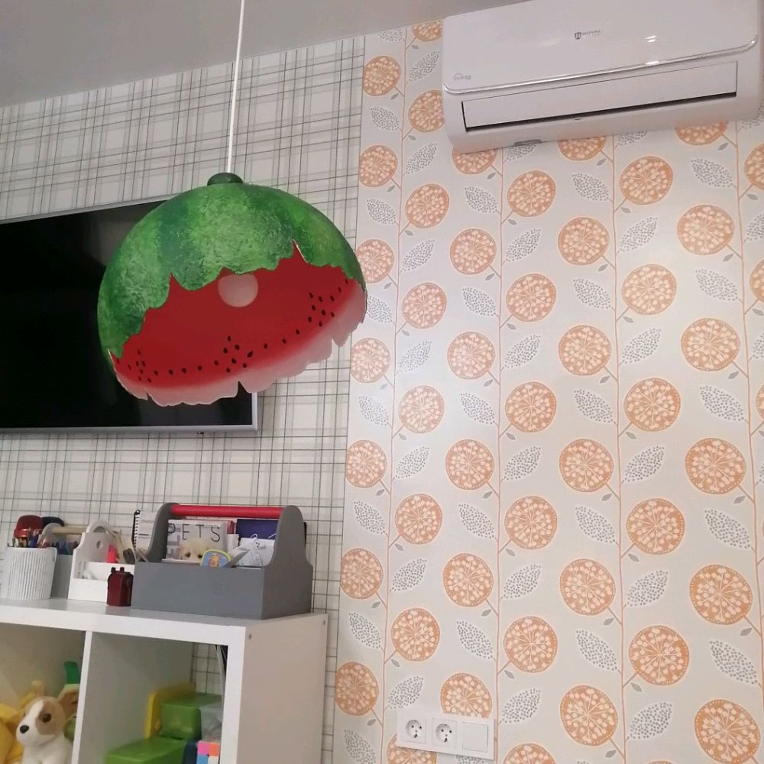 Photo №3 к отзыву покупателя ARIShEL о товаре Подвесной светильник «Арбуз малый»