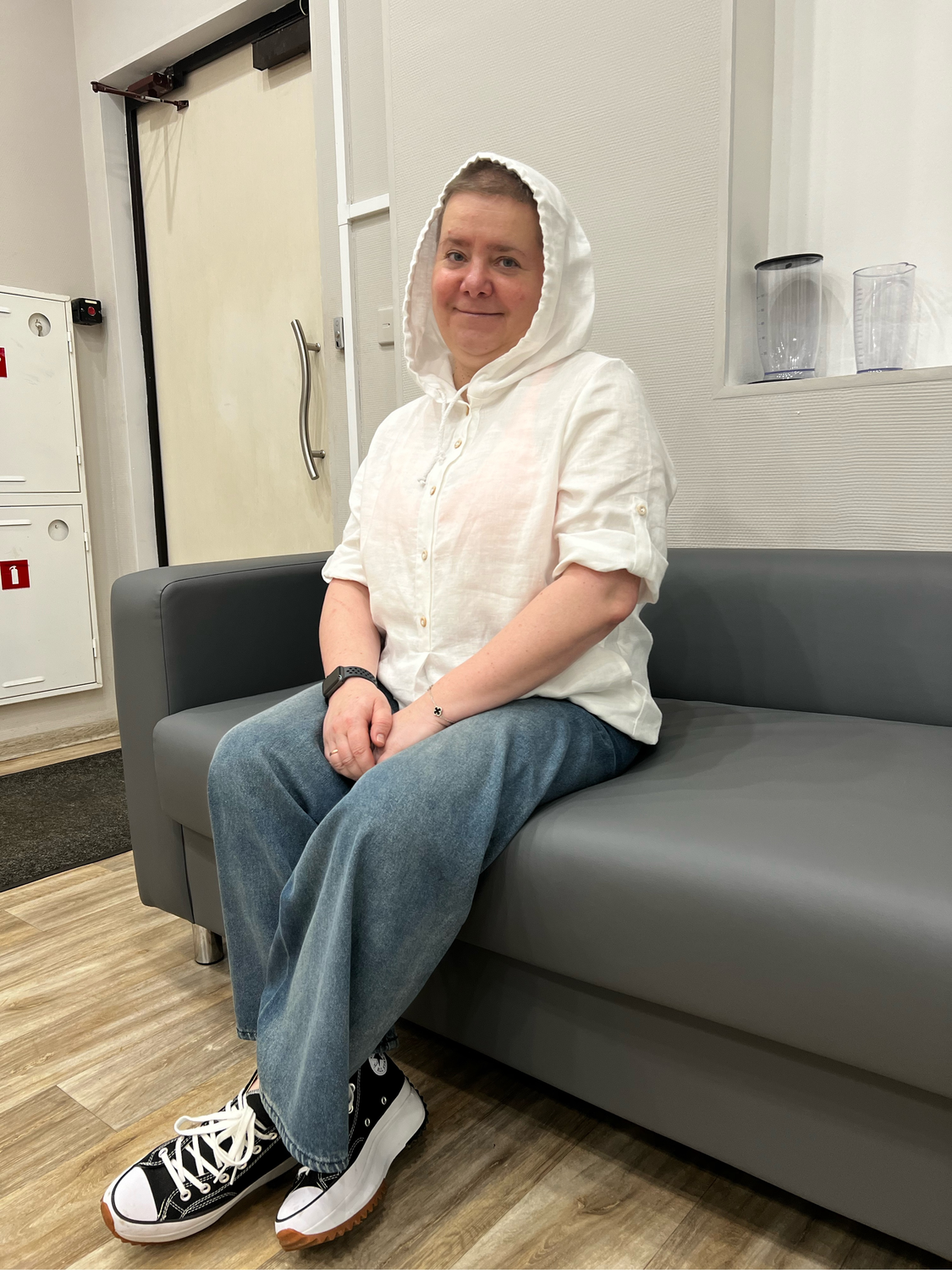 Фото №5 к отзыву покупателя Ирина о товаре Льняная рубаха с капюшоном