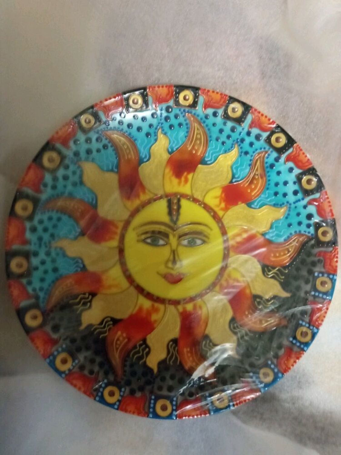 Фото №2 к отзыву покупателя Sergej о товаре Декоративная тарелка "Энергия Солнца" ручная роспись и еще 3 товаров
