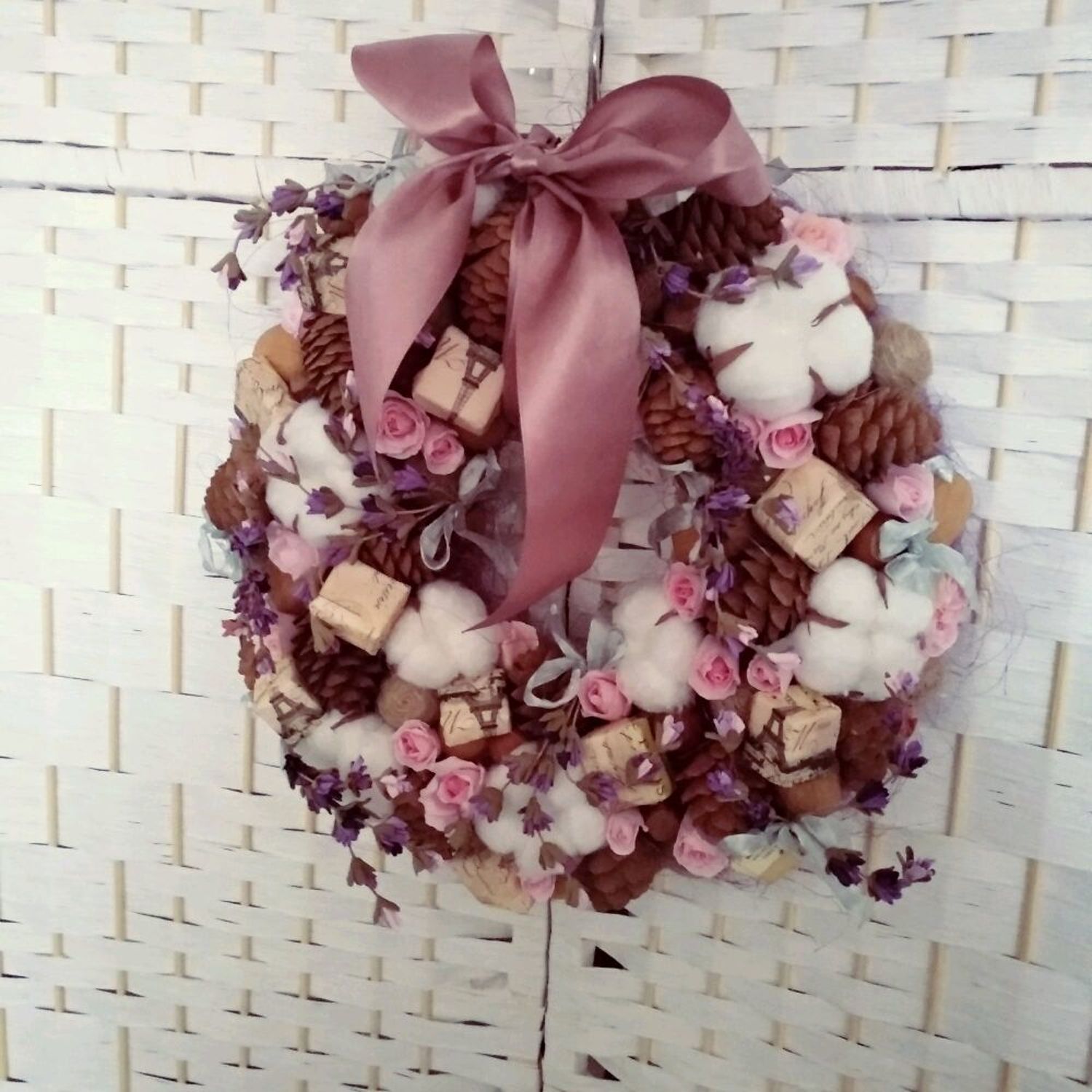 Photo №1 к отзыву покупателя ArigatouShop (Anna Ogurtsova) о товаре Венок Парижанка 33 см