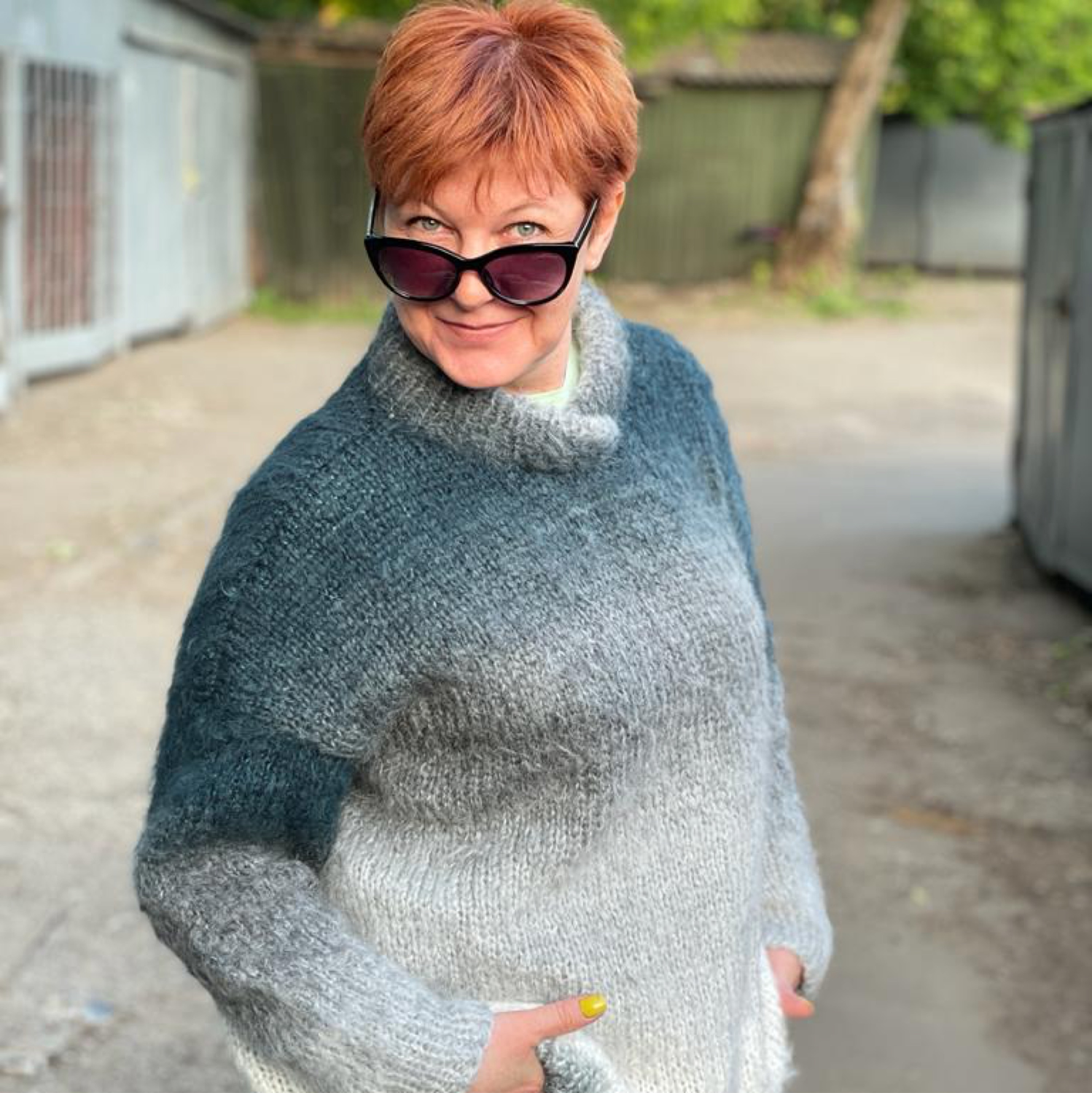 Фото №1 к отзыву покупателя Марина Маренко о товаре Свитер оверсайз с воротом