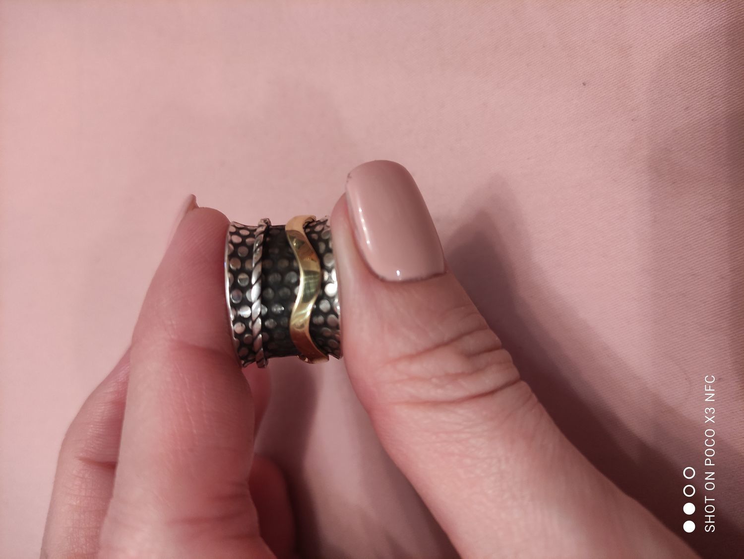 Фото №3 к отзыву покупателя Ольга о товаре Серебряное стильное кольцо
