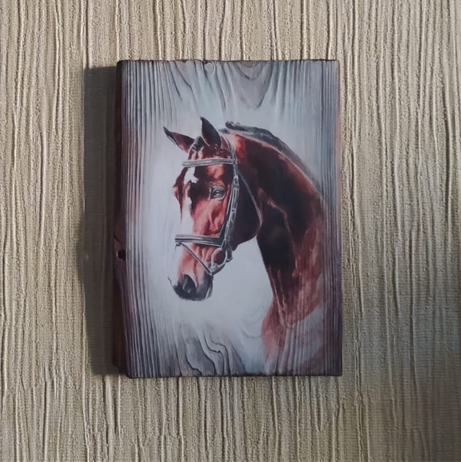 Photo №1 к отзыву покупателя Olga Shaburova о товаре Панно "Гнедая лошадь"